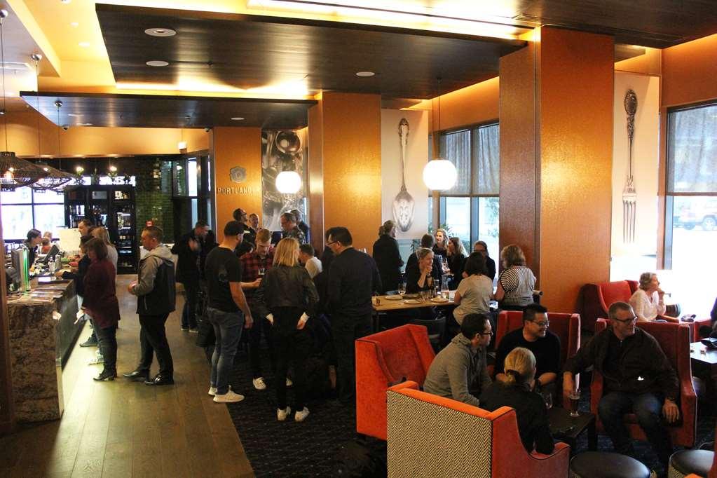 Rydges Wellington Hotel Ресторант снимка